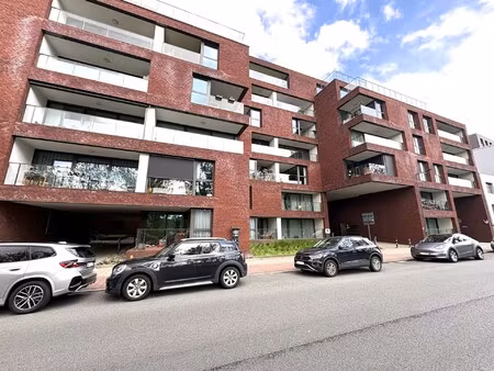 ruime duplex appartement in gent