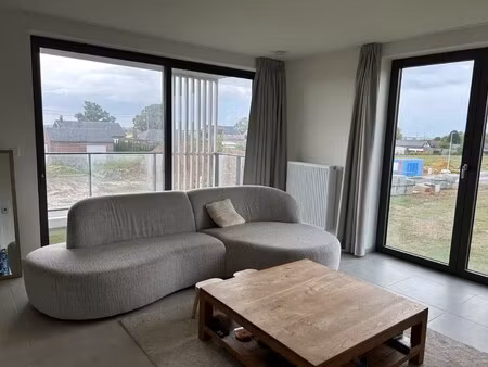 prachtig & modern appartement met terras in residentie