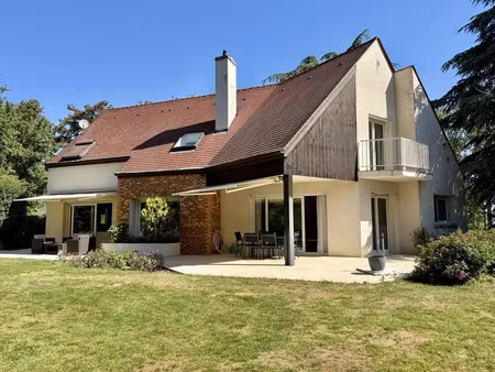 dijon - maison 7 pièces à vendre - 215m2 - 650 000 € - réf: n° 3920 - bourse immobilière