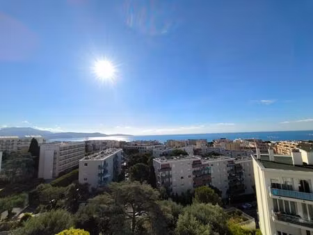 appartement nice 3 pièce(s) 63 m2 vue mer