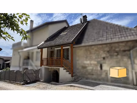maison de village à chindrieux