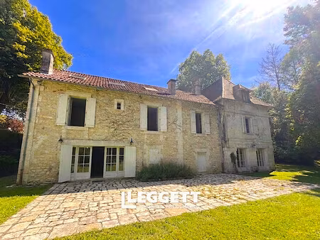 maison 10 pièce(s)  javerlhac-et-la-chapelle-saint-robert