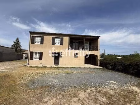 vente maison à villefollet (79170) : à vendre / 106m² villefollet