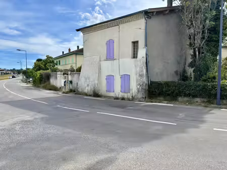 vente maison chatuzange-le-goubet 26300 - - surface privée