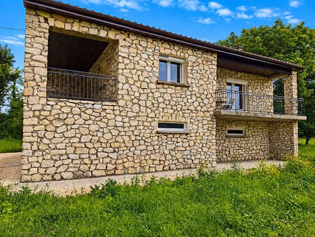 vente maison 6 pièces  200.00m²  cruas
