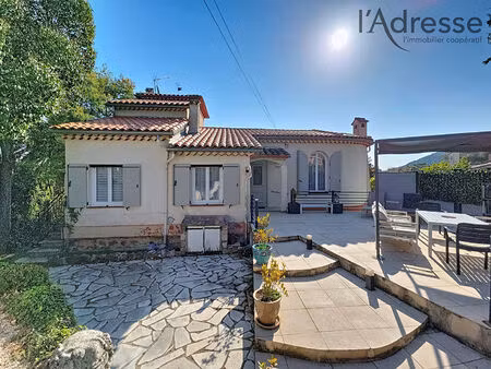vente villa 4 pièces  135.00m²  mandelieu