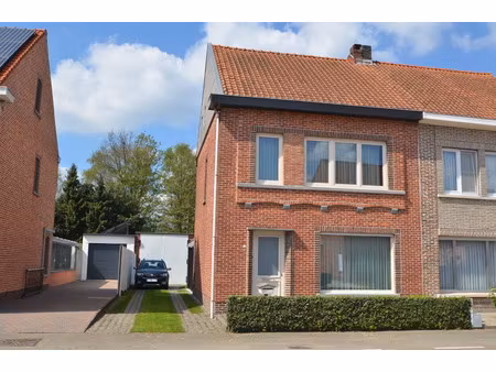 huis te koop in sint-niklaas met 3 slaapkamers