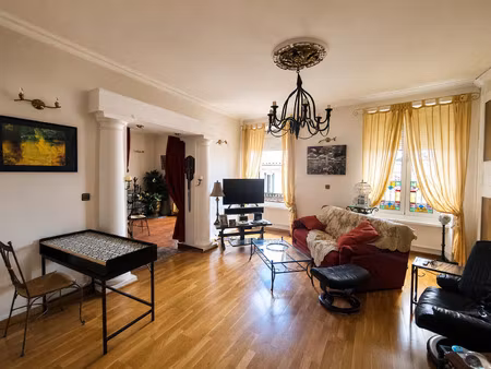vente appartement 5 pièces 112 m² alès (30100)