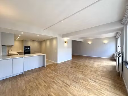 appartement à louer à rue de florence 4 ixelles (vbe32449)