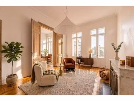 appartement de 3 chambres de luxe en vente à bordeaux  nouvelle-aquitaine