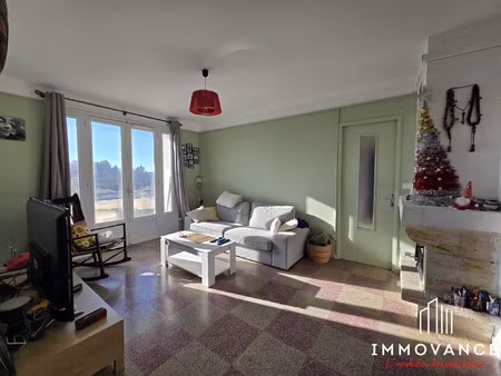 appartement 4 pièces – 72 m²