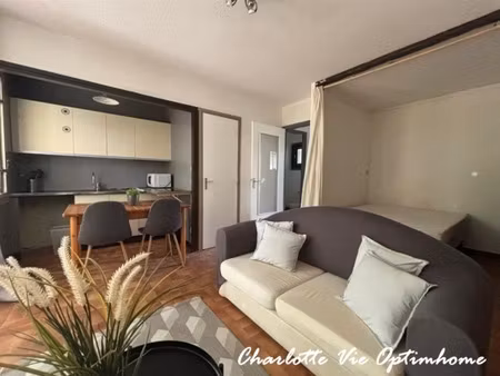 studio cosy avec jardin – résidence sécurisée et au calme