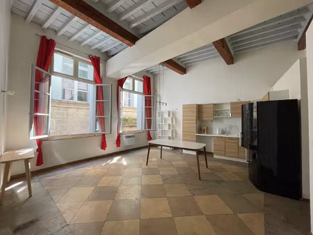 montpellier centre-ville  t2 meuble de 49 74 m2