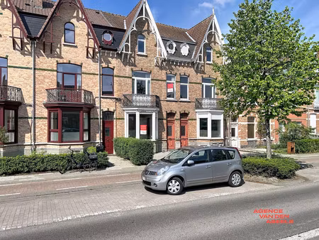 huis te koop in assebroek met 4 slaapkamers