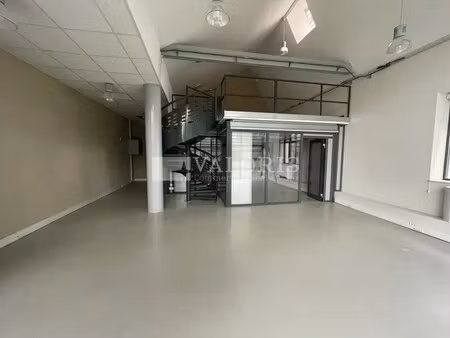 location bureaux 140 m²