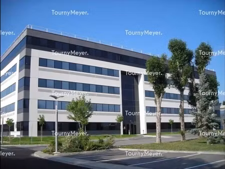 location bureaux 174 m² à 1 997 m²