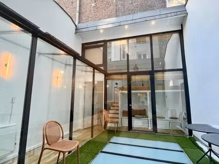 location bureaux 180 m²