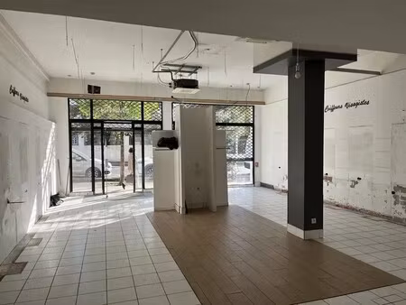 location commerce bayonne 64100 94m²