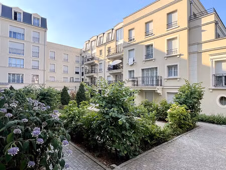 location appartement 2 pièces 41m²