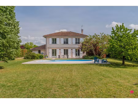 maison de prestige 5 pièces à vendre à villette d'anthon - réf. 12212