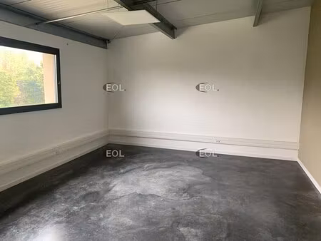 location bureaux 92 m²