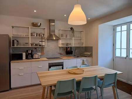 location maison 2 pièces  132.00m²  angers