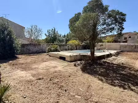 terrain de 416 m2 - proche centre village