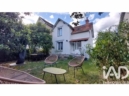 maison de ville à amilly (45200)