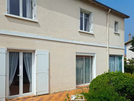 vente maison 5 pièces 113 m² niort (79000)