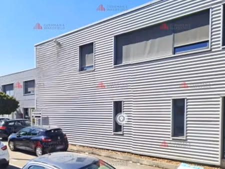 location bureaux 207 m²