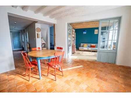 maison ancienne avec terrasse | place bichon