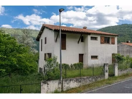 villa 3 faces 165 m2 sur 442 m2 de terrain