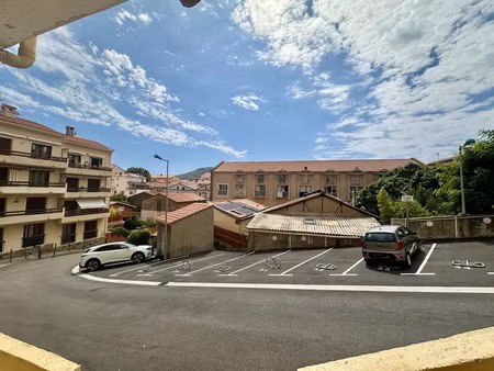 vente appartement 2 pièces 41m2 port-vendres 66660 - 137000 € - surface privée