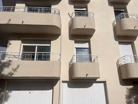 location appartement 3 pièces 46m2 perpignan 66000 - 680 € - surface privée