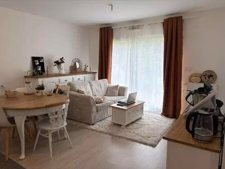 location appartement 2 pièces à saint-jacques-de-la-lande (35136) : à louer 2 pièces / 48m