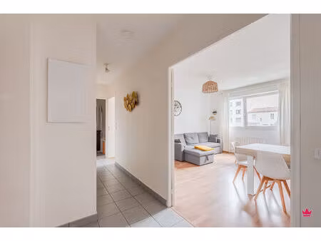 appartement 2 pièces - monplaisir lyon 8e