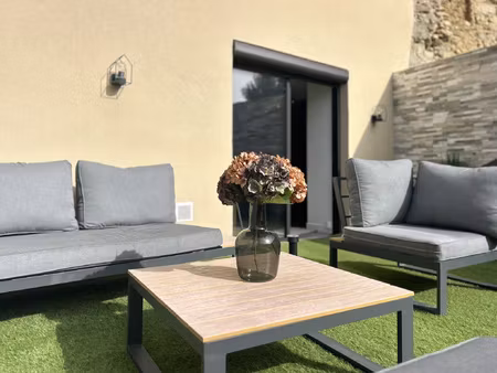 t5 115 m2 3ch + bureau avec terrasse et jardin
