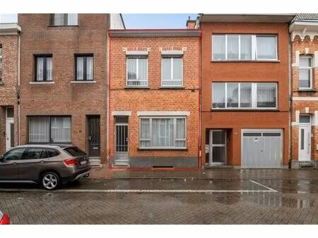 maison à vendre à paulus beyestraat 64 deurne (rbw16068)