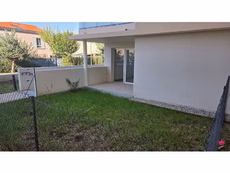 t4 en rez-de-jardin  frais de notaire offerts