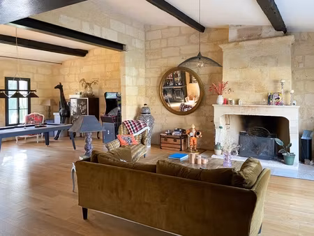 maison 18 pièces - 600 m²
