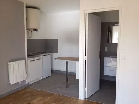 location appartement 1 pièce 28.17 m² à chateauroux (36000)  nan €