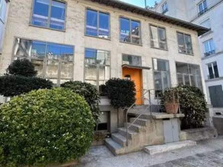 prestigieux bureau de 80 m2 en location - montmartre  abbesses  grandes-carrières  paris  