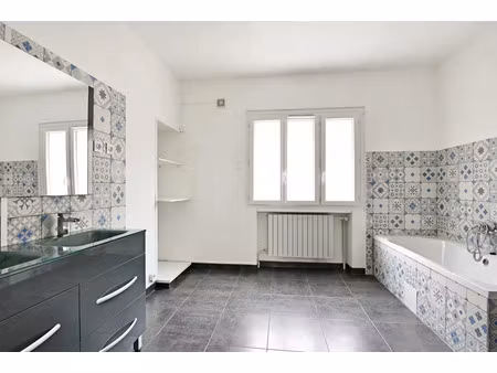 vente maison 4 pièces 130 m² alès (30100)