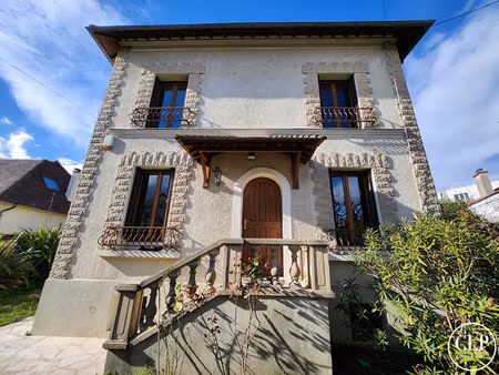 belle maison - neuilly-plaisance