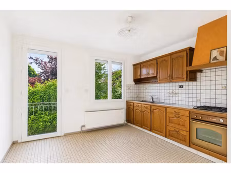 vente maison 4 pièces 83 m² vernosc-lès-annonay (07430)