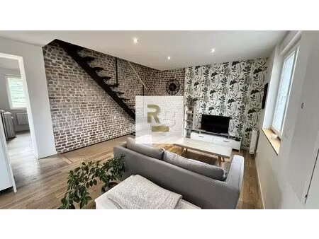 maison semi individuelle 2 chambres jardin garage sans travaux