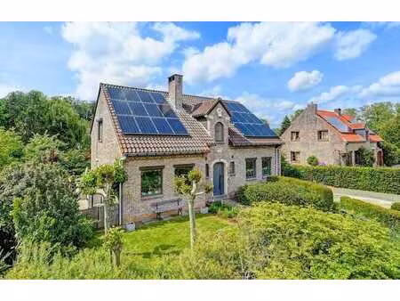 maison économe avec grand jardin à linden