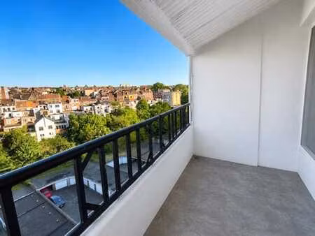 chazal/dailly- appartement 2 chambres avec terrasse