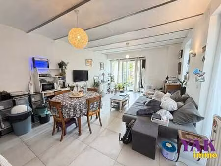 superbe appartement rdc 2 chambres  terrasse et jardin