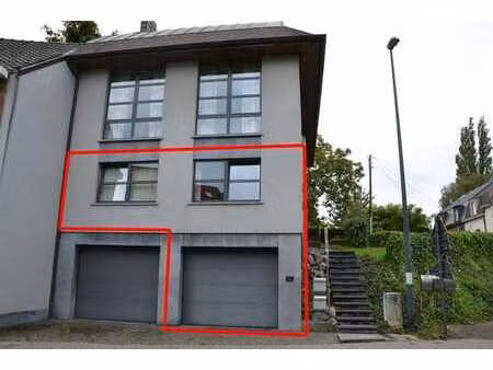 appartement 80m²  2 chmbr  garage  terrasse et jardin commun